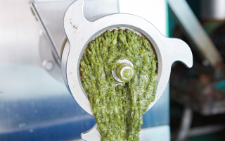 04.カットの写真