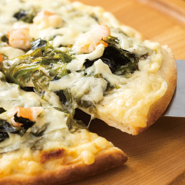 めかぶのワサビソースピザ