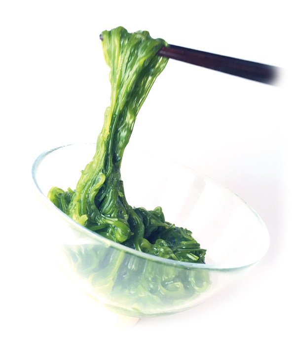 三陸産めかぶ(スライス)持ち上げ画像